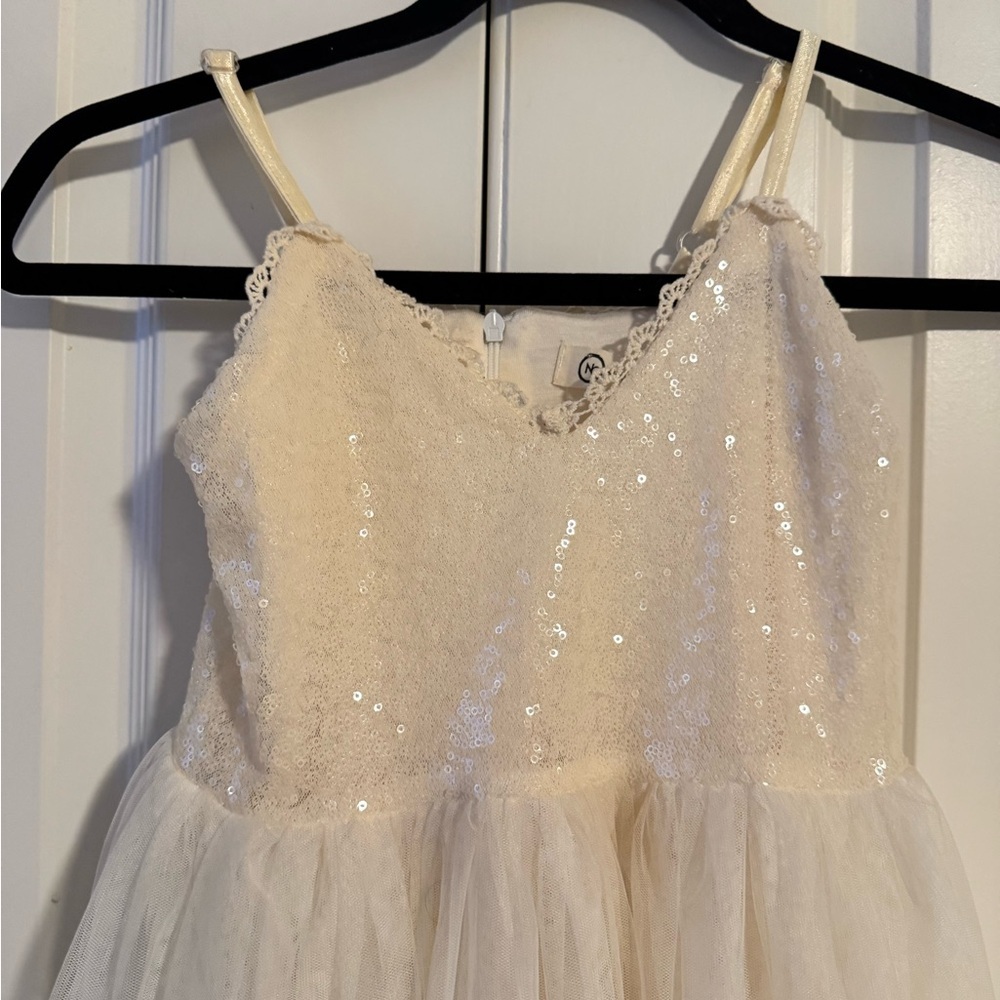 Nicolette’s Couture Cream Flower Girl Formal Dress - Picture 3 of 5